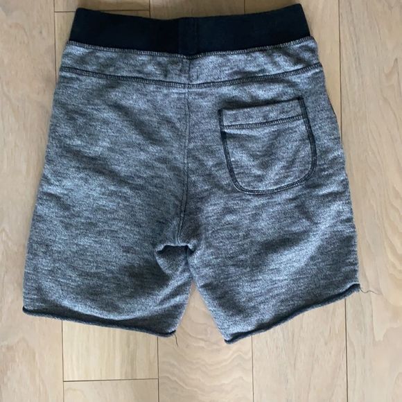 Tucker & Tate Boys Grey and Black Shorts Ages 8-10 - Picture 2 of 3